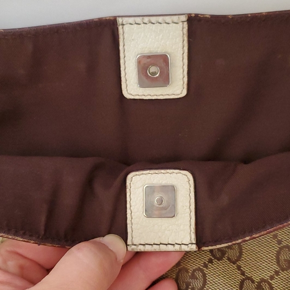 100% Authentic Gucci large tote. - Picture 3 of 12